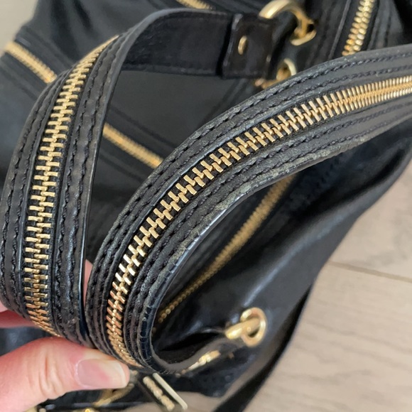 *Pending sale* Michael Kors leather handbag purse crossbody bag - Picture 16 of 17